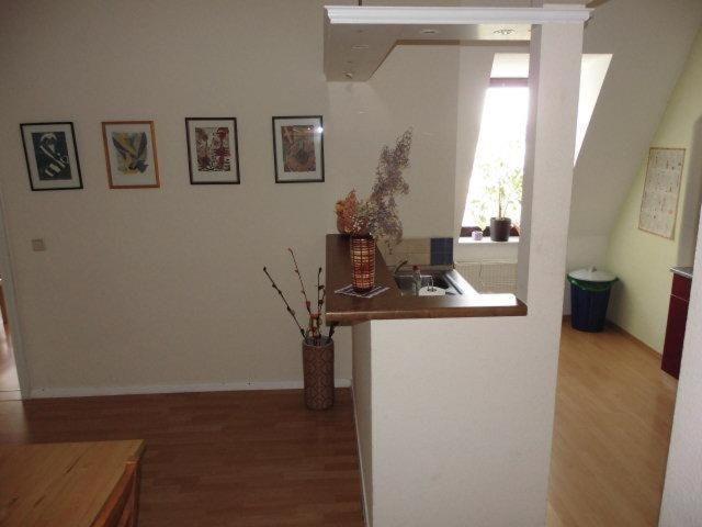 Sehr-Schoene-4-Raum-Maisonette-Fewo-Mit-110Qm-Balkon-Zentral-Preiswert-T7 Drezda Kültér fotó